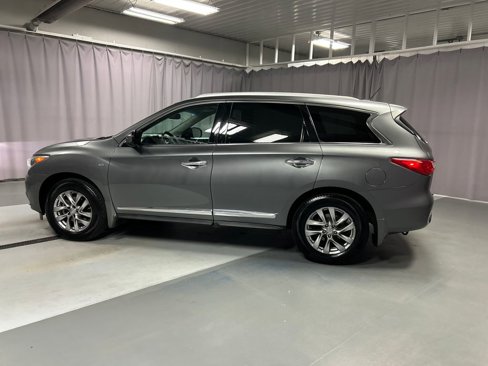Used 2015 INFINITI QX60 AWD w/ Premium Package image 4
