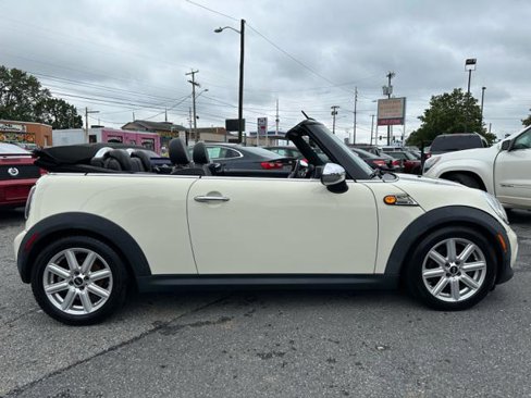 Used 2011 MINI Cooper Convertible w/ Premium Pkg image 4