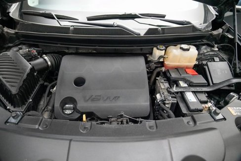 Used 2018 Chevrolet Traverse LT image 11