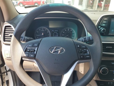 Used 2021 Hyundai Tucson SE image 16