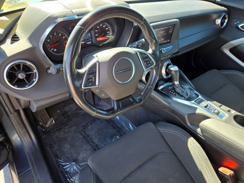 Used 2023 Chevrolet Camaro LT image 10