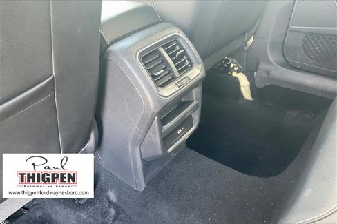 Used 2022 Volkswagen Taos SE image 33