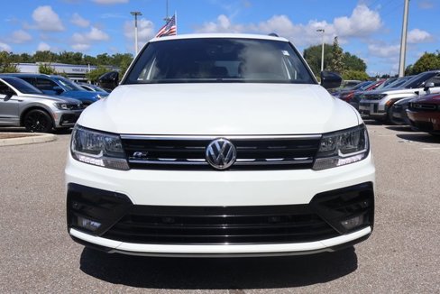 Used 2021 Volkswagen Tiguan SE R-Line image 2