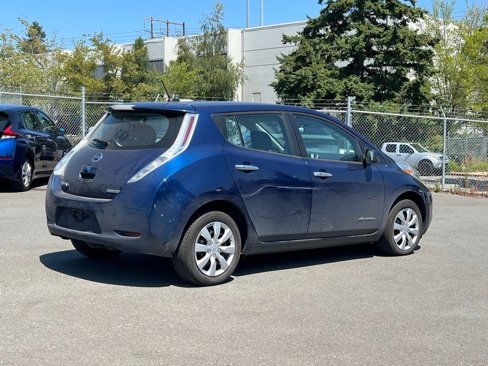 Used 2017 Nissan Leaf S image 3