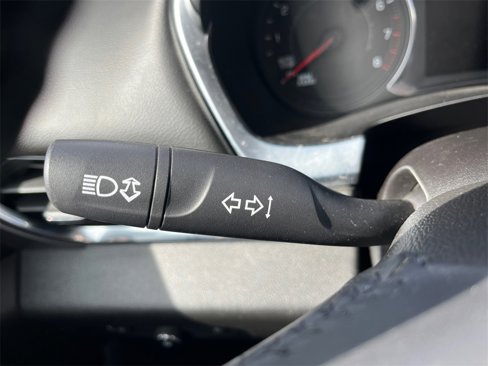 Used 2018 Chevrolet Traverse LT image 23
