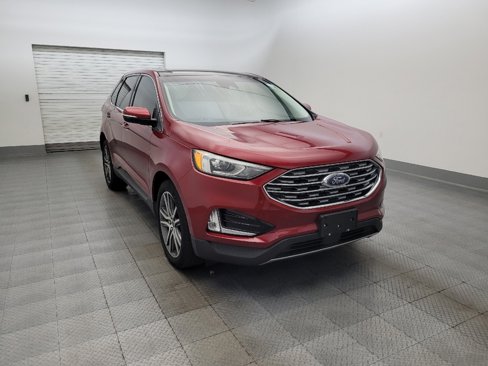 Used 2019 Ford Edge Titanium image 14