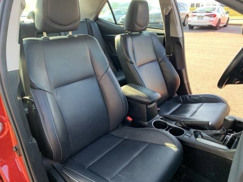 Used 2016 Toyota Corolla S Premium image 13