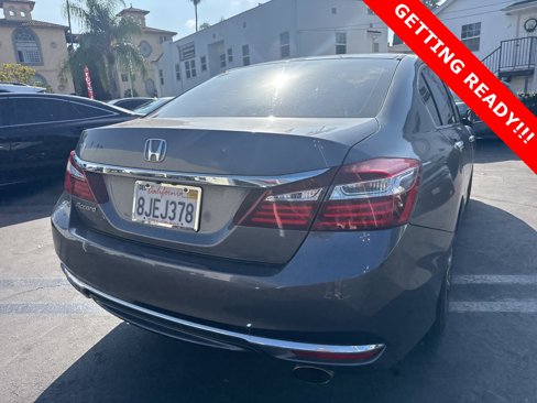 Used 2017 Honda Accord LX image 6