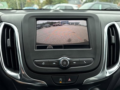 Used 2024 Chevrolet Equinox LT image 21