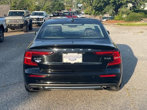 Used 2021 Volvo S60 T6 Inscription image 6
