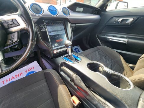 Used 2015 Ford Mustang Coupe image 14