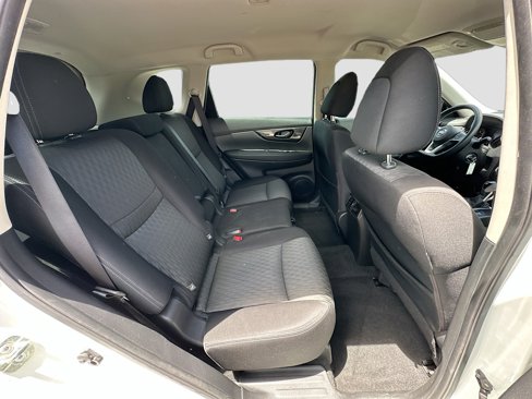 Certified 2020 Nissan Rogue S image 25