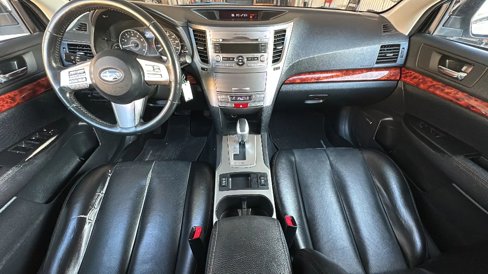 Used 2011 Subaru Outback 2.5i Limited image 20