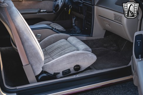 Used 1988 Ford Thunderbird image 24