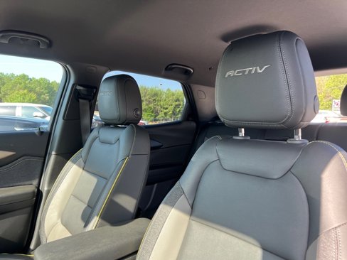 Used 2024 Chevrolet TrailBlazer ACTIV w/ Convenience Package image 18