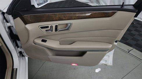 Used 2016 Mercedes-Benz E 350 Sedan image 11