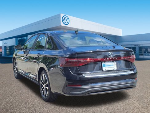 New 2025 Volkswagen Jetta Sport image 4