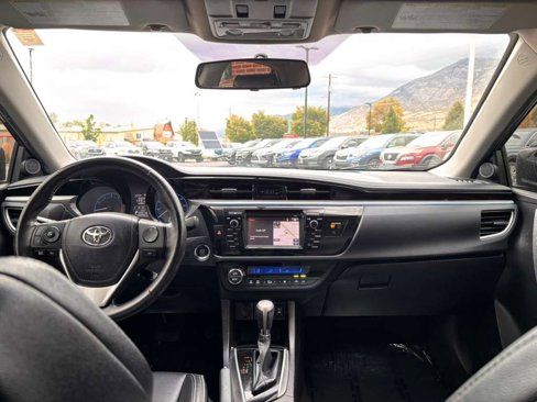 Used 2016 Toyota Corolla S Premium image 19