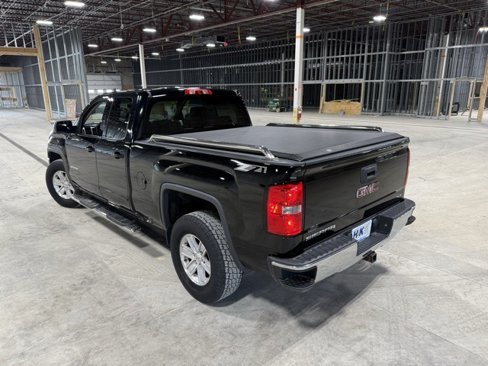 Used 2016 GMC Sierra 1500 SLE image 36