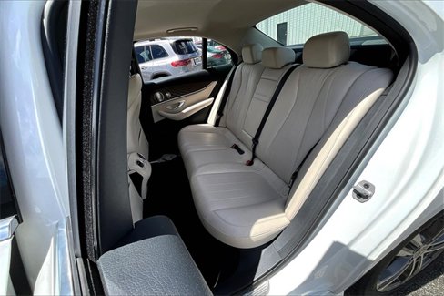 Used 2021 Mercedes-Benz E 350 4MATIC Sedan w/ Premium Package image 22