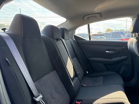Used 2020 Nissan Sentra SR image 32