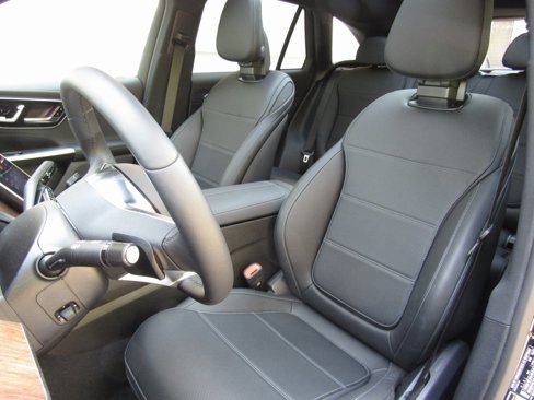 Certified 2025 Mercedes-Benz GLC 300 4MATIC image 10