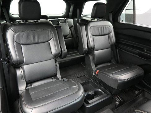 Used 2020 Ford Explorer Limited image 34