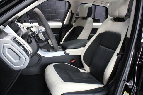 Used 2020 Land Rover Range Rover Sport HST image 26