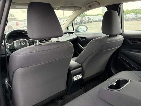 Used 2023 Toyota Corolla LE image 14