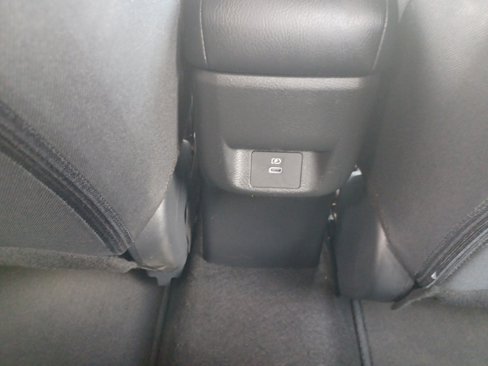 Used 2024 Nissan Versa SV w/ Trunk Package image 15