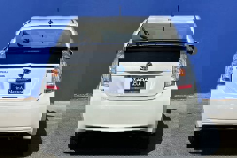 Used 2015 Toyota Prius Prime Plug-In Hybrid image 4