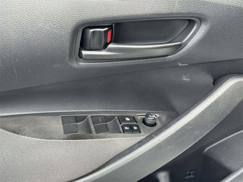 Used 2024 Toyota Corolla LE image 17