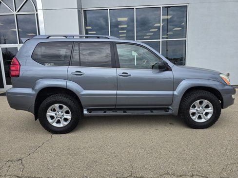 Used 2004 Lexus GX 470 image 2
