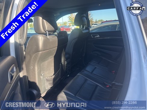 Used 2016 Jeep Grand Cherokee Limited w/ Luxury Group II image 3