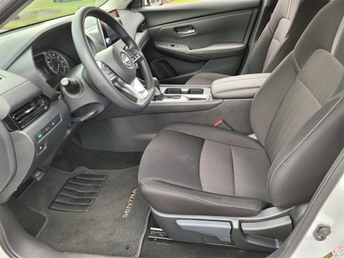 Used 2024 Nissan Sentra SV image 12