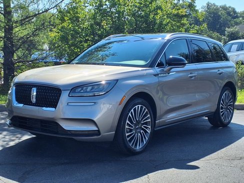 Used 2021 Lincoln Corsair Reserve w/ Sport Package image 2