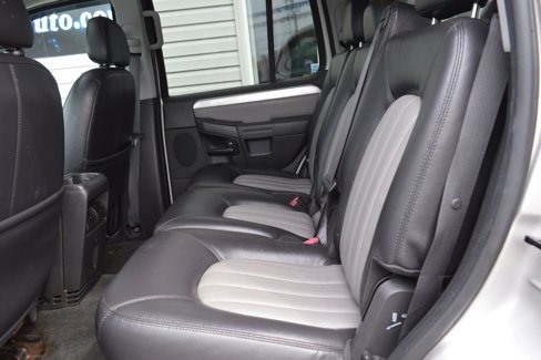 Used 2005 Mercury Mountaineer AWD image 16