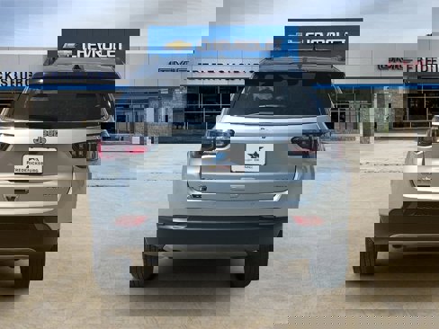 Used 2024 Jeep Compass Limited image 4
