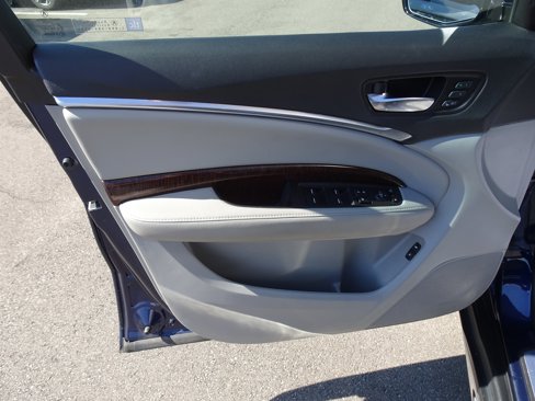Used 2018 Acura MDX SH-AWD w/ Technology Package image 13