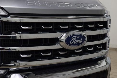 Used 2023 Ford F450 Lariat w/ Snow Plow Prep Package image 5