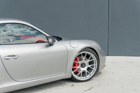 Used 2017 Porsche 911 Carrera image 33