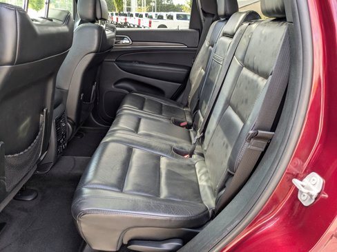 Used 2018 Jeep Grand Cherokee Limited w/ Luxury Group II image 31