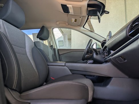 Used 2021 Nissan Rogue SV image 11