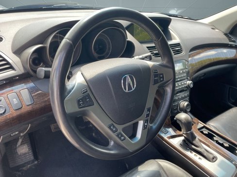 Used 2011 Acura MDX w/ Technology & Entertainment image 4
