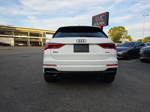 Used 2022 Audi Q3 2.0T Premium Plus w/ Premium Plus Package image 10