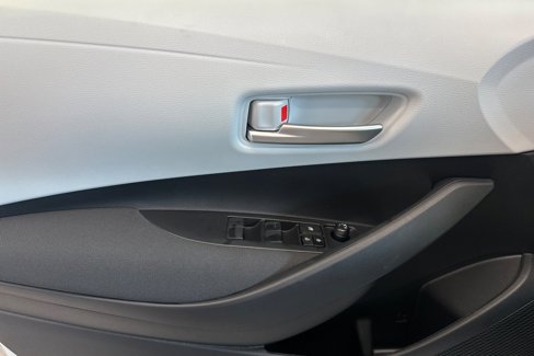 New 2026 Toyota Corolla SE image 9