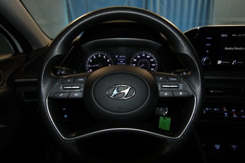 Used 2022 Hyundai Sonata SE image 11