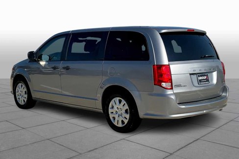 Used 2019 Dodge Grand Caravan SE image 11