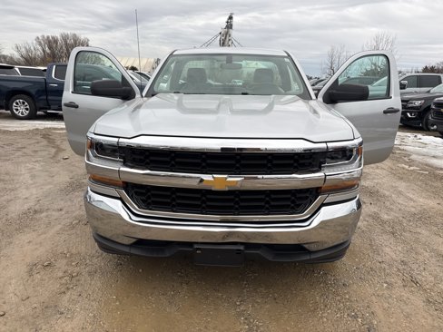 Used 2018 Chevrolet Silverado 1500 W/T w/ Chrome Bumper Package image 25