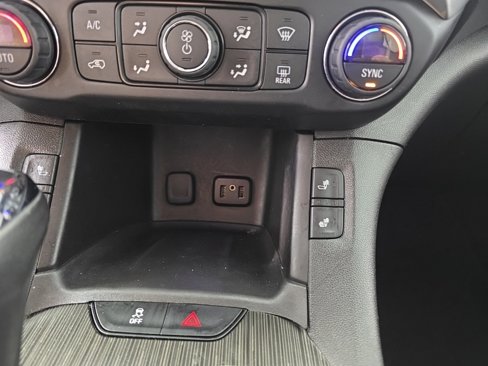Used 2017 GMC Acadia SLT image 22